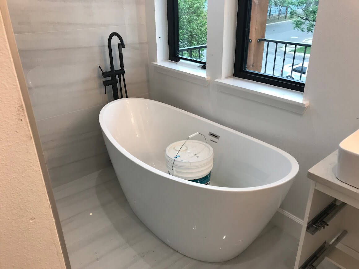 Tub